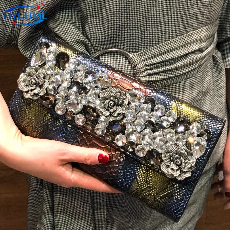 

Luxury Cowhide Leather Diamonds Purses Women Clutch Bag Female Chain Serpentine Wallets Ladies Small Crossbody Mobile Phone Bags