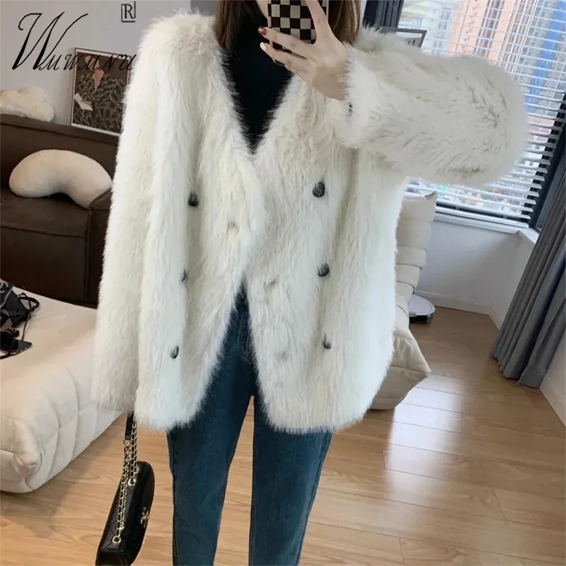 

Casual Thicken Faux Furs Jackets Women Double Breasted Korean Winter Coats Imitate Fox Fur Overcoat Elegant V-Neck Warm Jaqueta