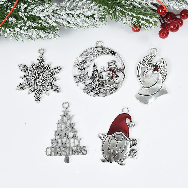 

Metal Christmas Tree Ornament Snowman Snowflake Hanging Pendant Christmasnew Year Party Decoration Supplies Navidad Gifts 2024