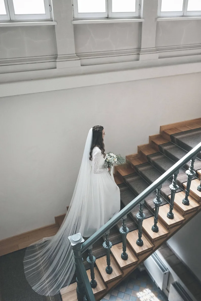 

Soft Bridal Veil Cut Edge 300cm Cathedral Length