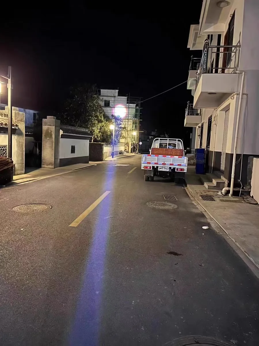 Slide image 03808ca3b2f04d4fb8691b66b08c4886