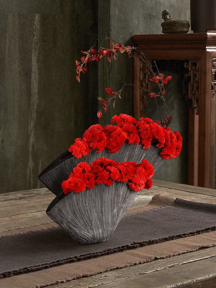 

New Chinese style FRP fan-shaped retro vase living room desktop decoration ornaments