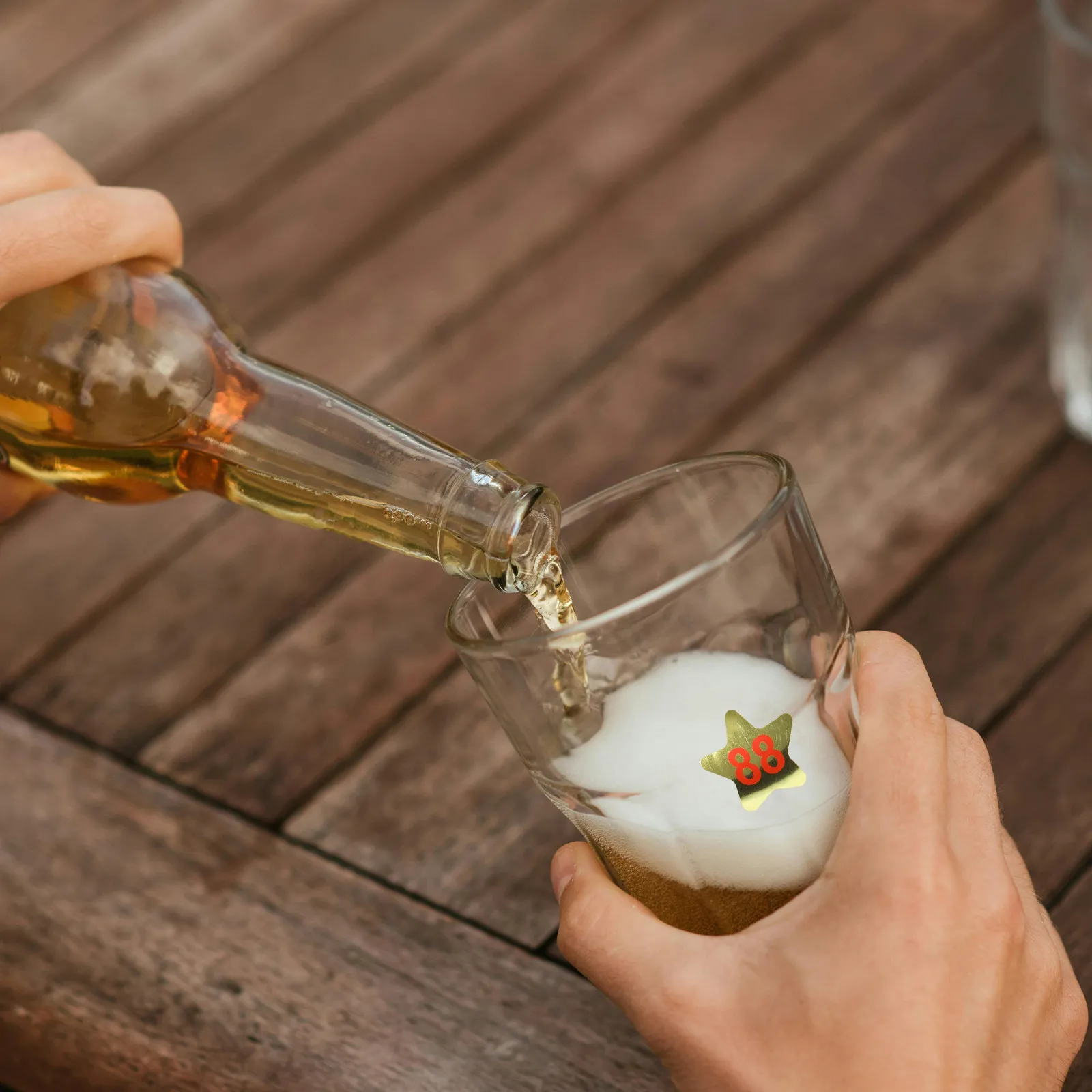 99Pcs 스타 스티커 숫자 와인 글라스 마커 우아한 종이 데칼 파티 음료 식별자 크리스마스 휴일 바 용품