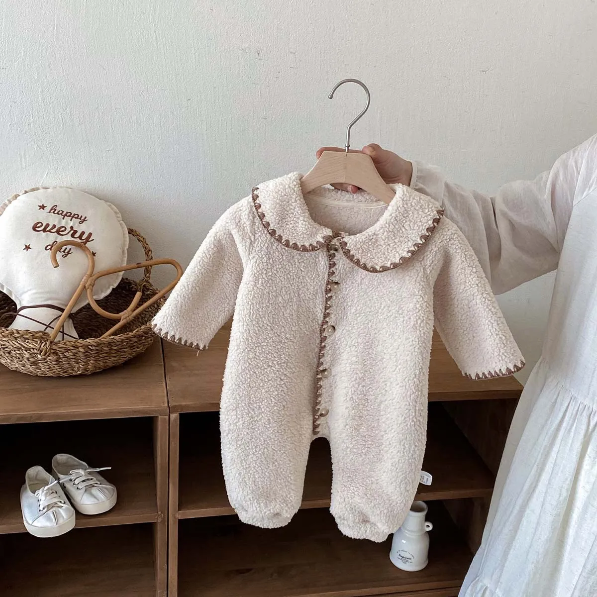 Slide image 9474f86f429d45f483d5d684ae4f3995