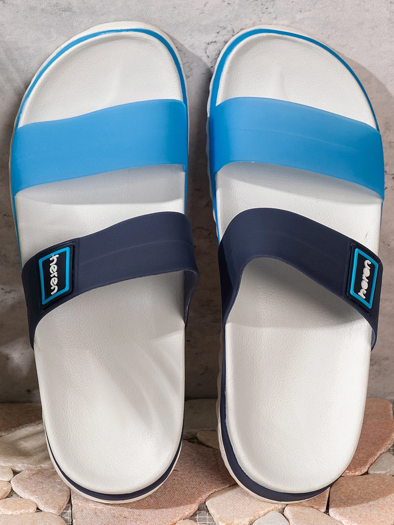 Lässige Herren-Hausschuhe, wasserdicht, rutschfest, weiche Sohle, verschleißfest, modische Slip-On-Sandalen – Detail 11