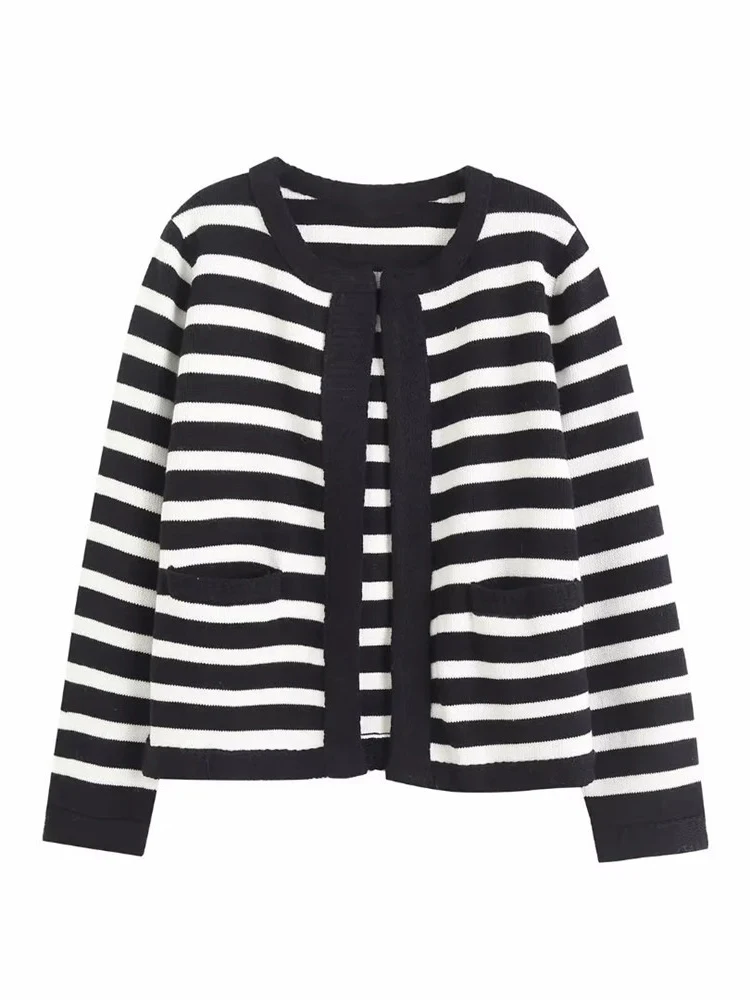 

Womens Spring Casual Striepd Pring Sweaters Chic Lady Elegant No Button Knitted Cardigans Ladies Two Pockets Short Loose Tops