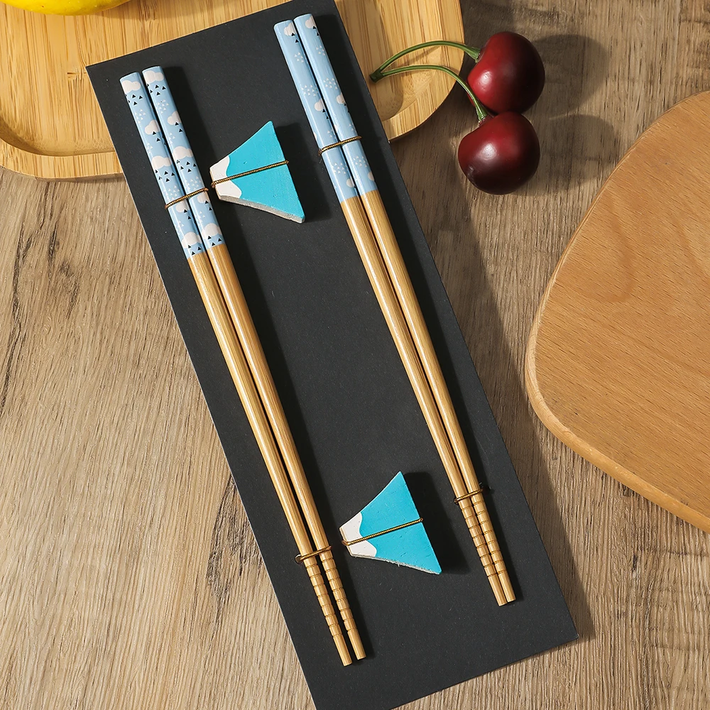 Handmade Eco-Friendly Wooden Chopsticks Set - 2 Pairs Non-Slip Tableware Gift