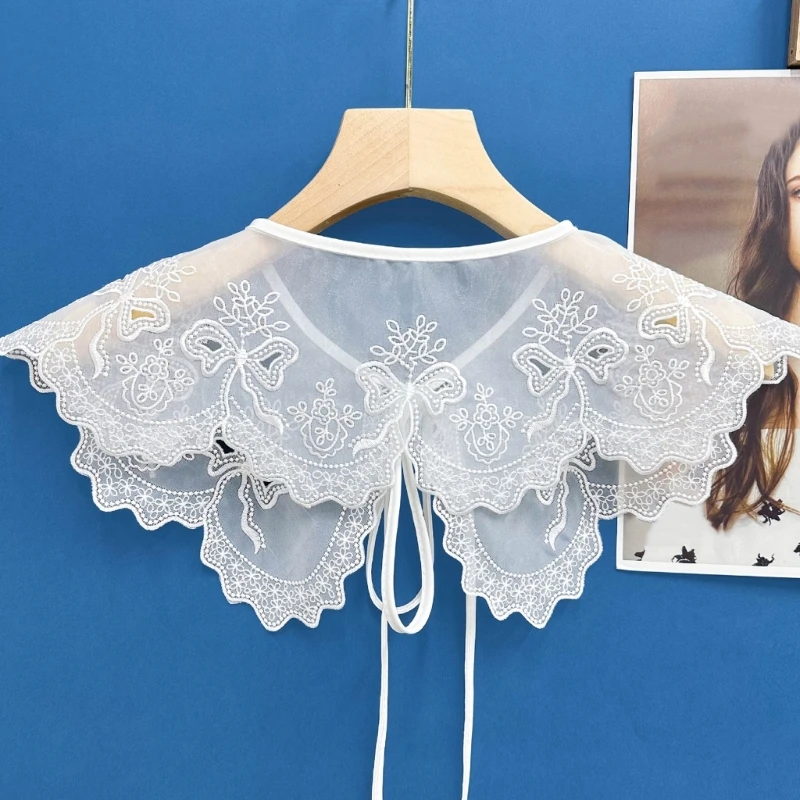 

Rhinestones Beading Organza White False Collar for Women Embroidery Bowknot Pattern Hollowed Out Mini Shawl Scarf Wrap