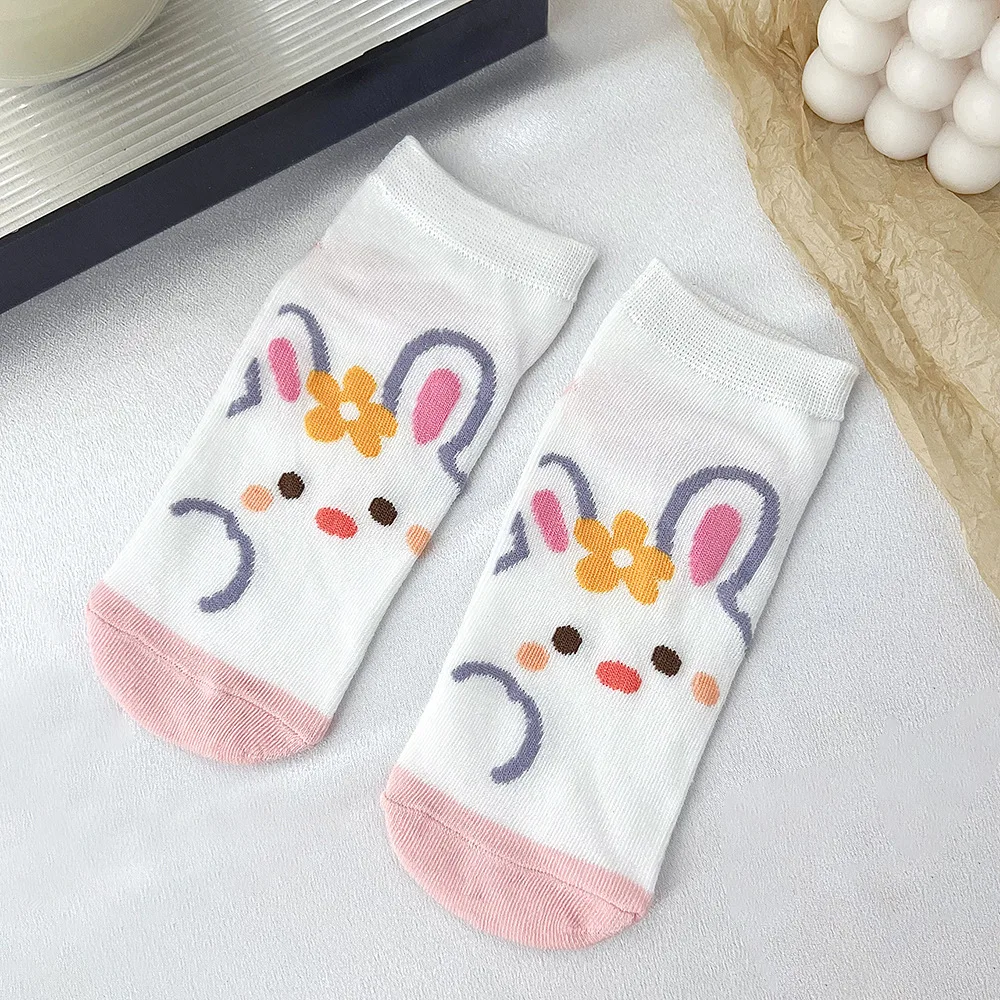 Women's Cartoon Animal Pattern Socks - 5 Pairs Cute & Fashionable Kawaii Pack