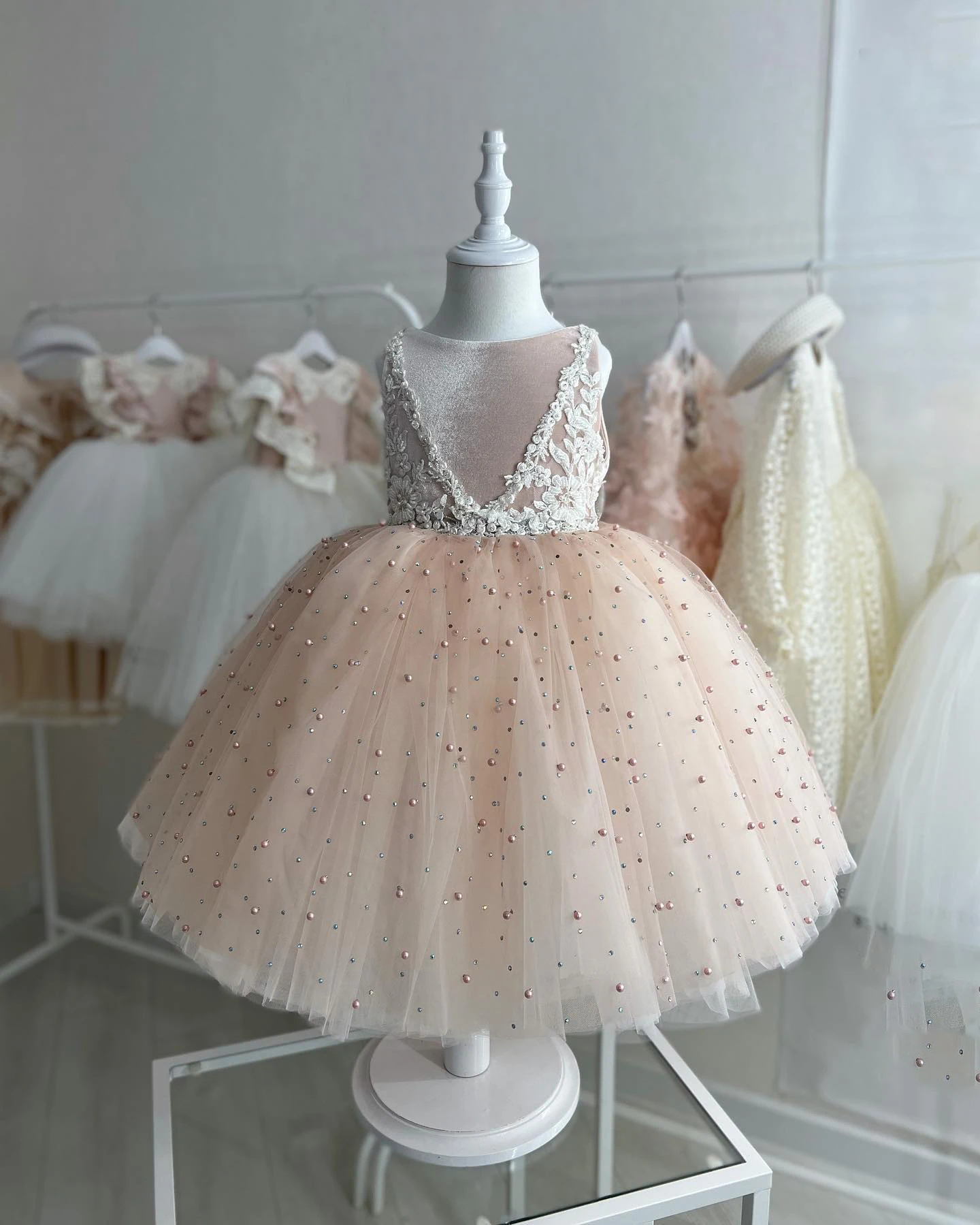 

Glitter Ball Gown Girl Party Dresses Illusion Sleeves Puffy Layers Girl Birthday Dress Girl Christmas Party robe de princesse