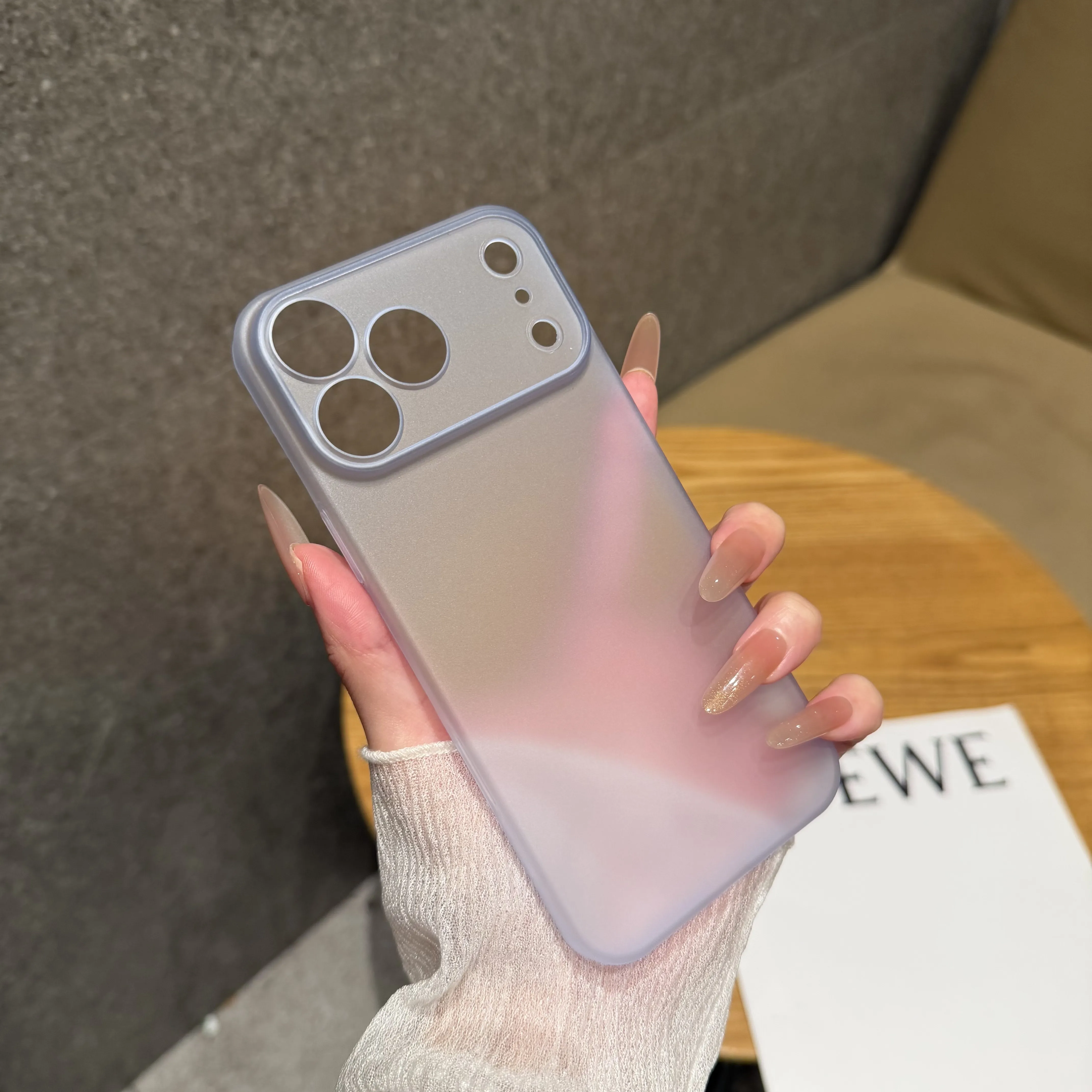 Luxury Translucent Slim Matte Protective Case - Ultra Thin Hard Shockproof Cover