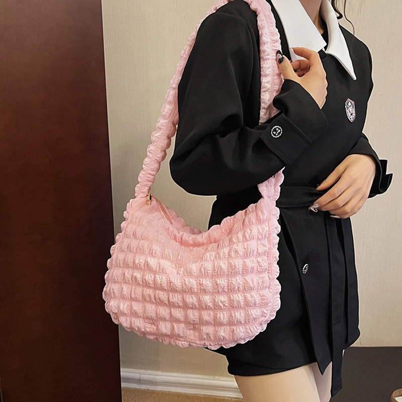 Casual Large Capacity Tote Shoulder Bags Designer Ruched Handbag Luxury Plaid Quilted Padded Crossbody Bag Female Big Purse 2024