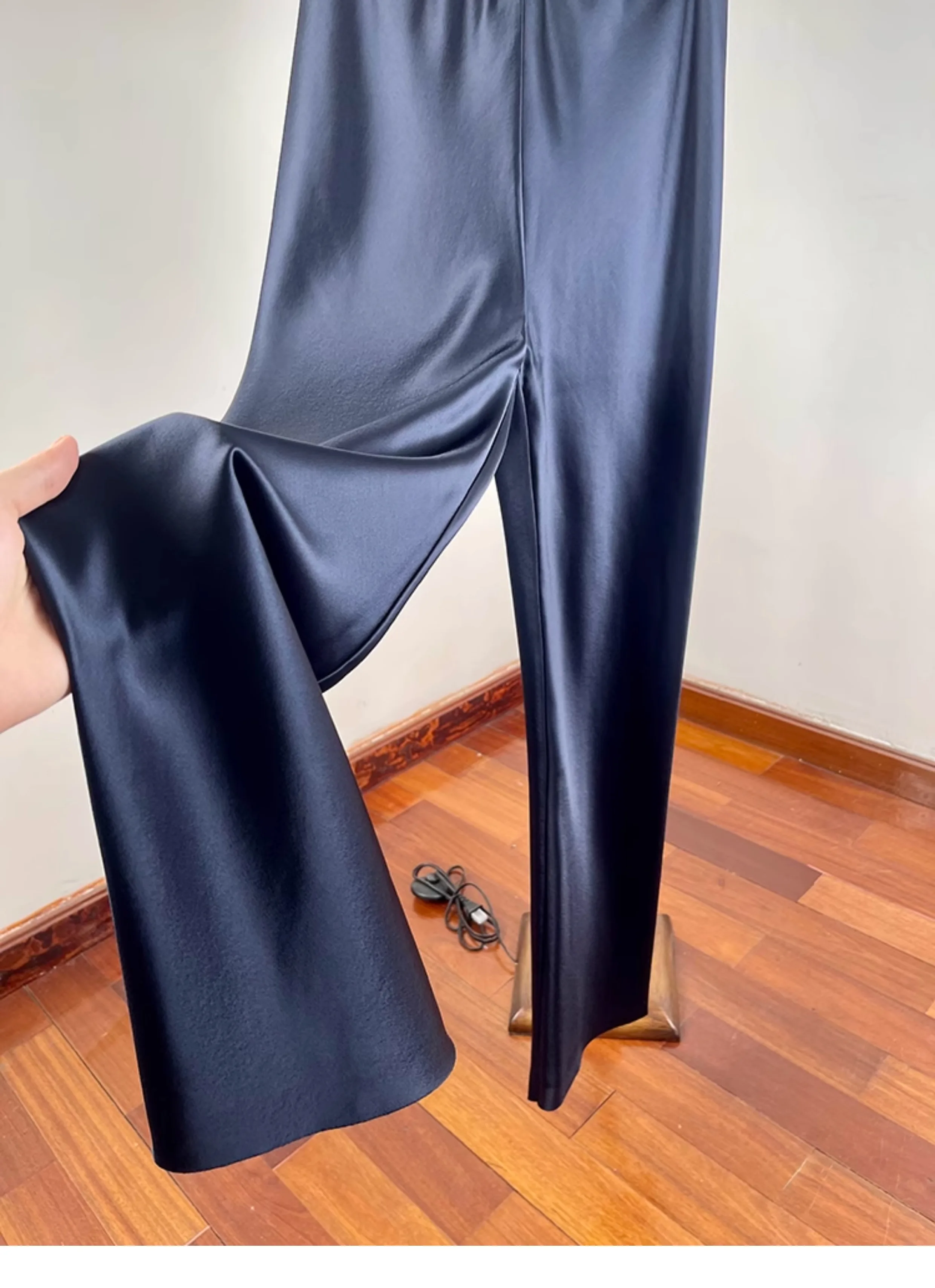 Minimalist and laid-back acetate satin straight-leg casual pants for women! Comfortable air pants, wide-leg pants, floor-length