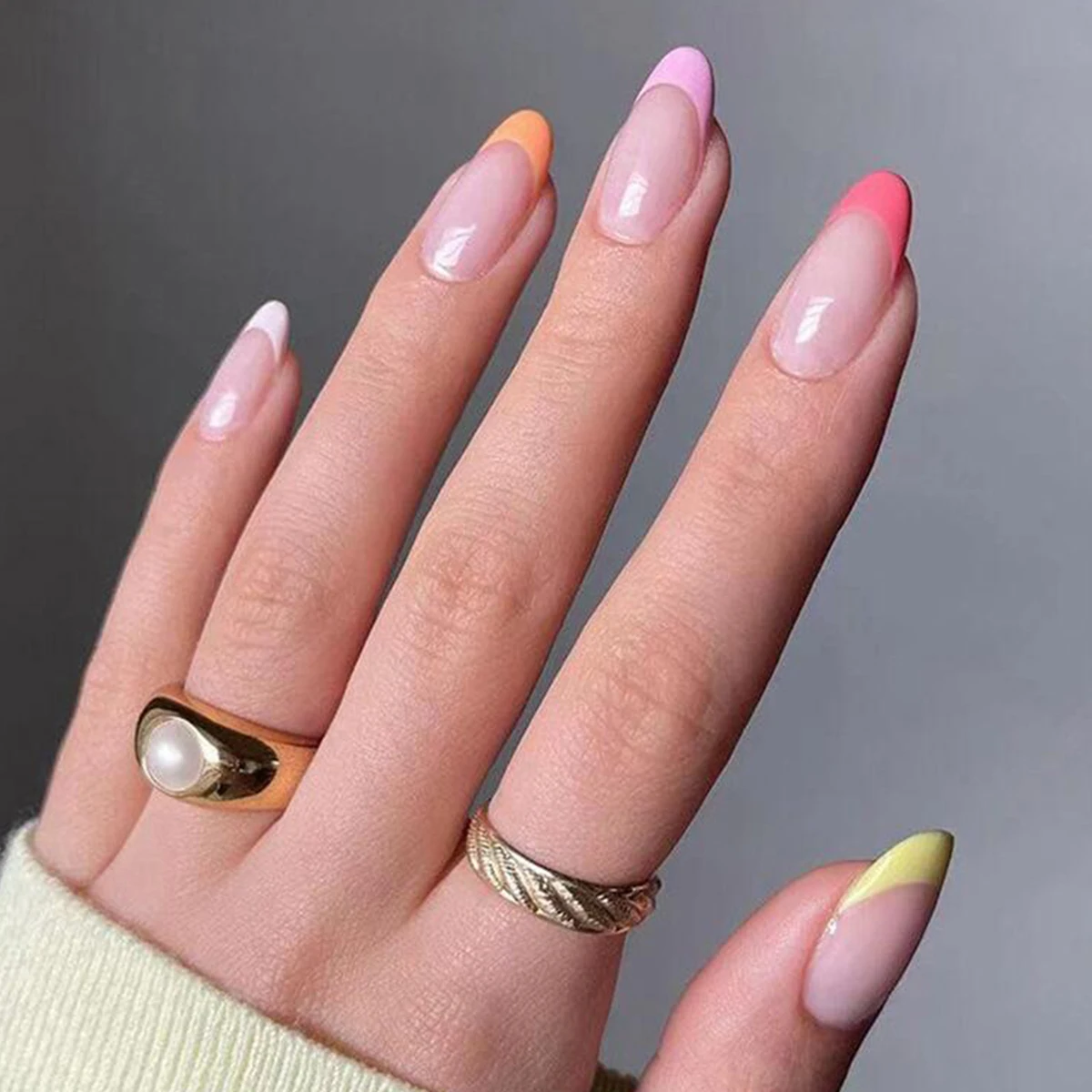 Description Picture 6 of itemFashion Women Girls Long Oval Shaped French Pink Border Stripes Full Coverage Wearable Fake Nail Press on Nail Art 24Pcs/Set 