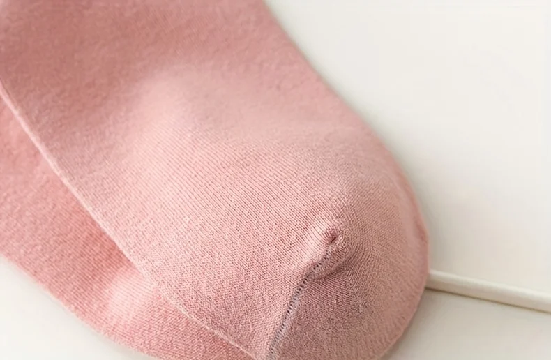 5 Paar Socken mit Buchstabendruck, bequeme und atmungsaktive Sport-Kurzsocken, Damenstrümpfe und Strumpfwaren, weiche und bequeme All-Match-Kurzsocken – Detail 24