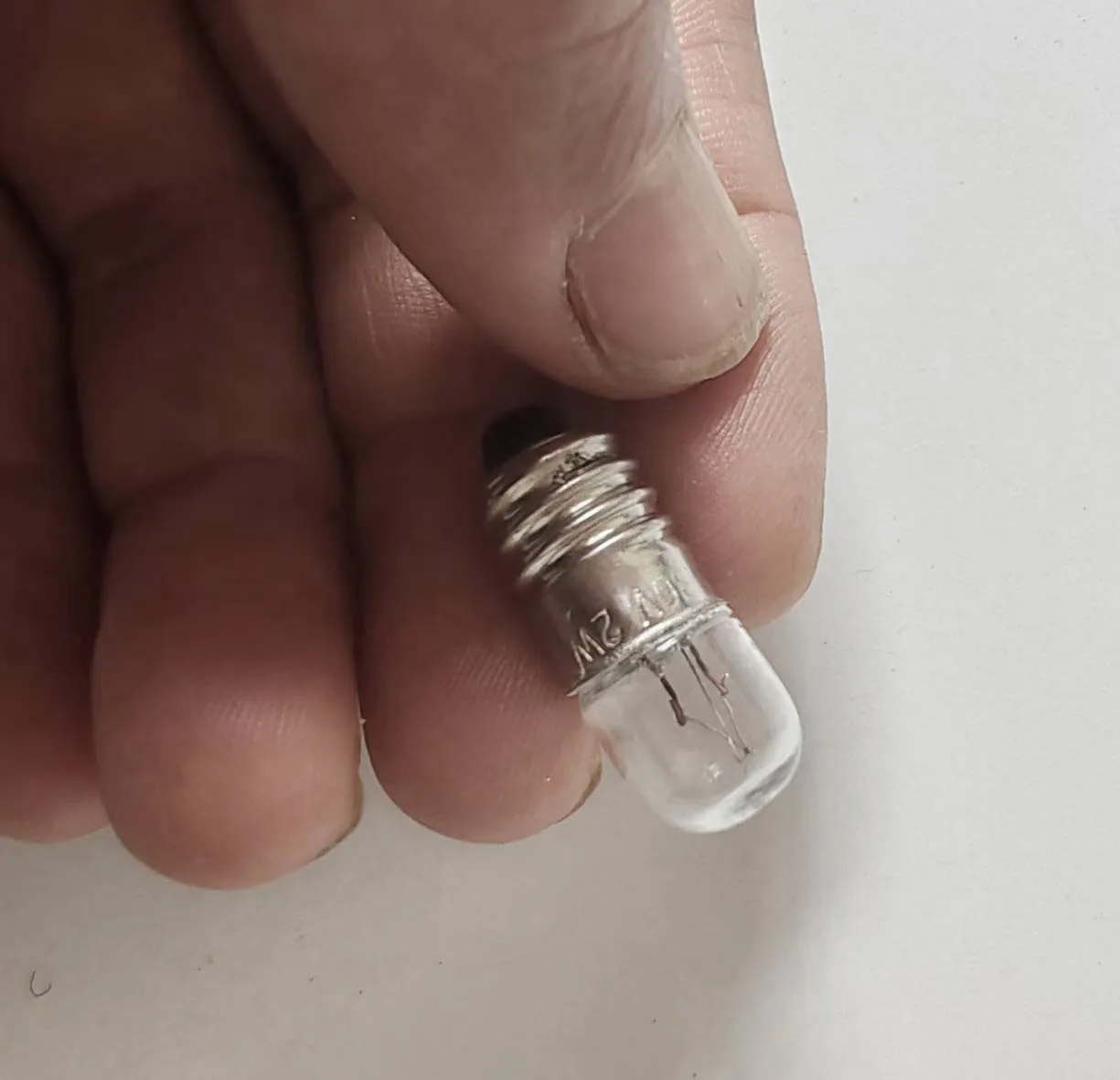 6.3V 12V 24V 30V 36V 2W 3W 5W 0.15A Screw Instrument Signal Indicating Small Bulb Button E10 Switch Light Lamp 10pcs halogen bulb led bulb holder button light switch kit