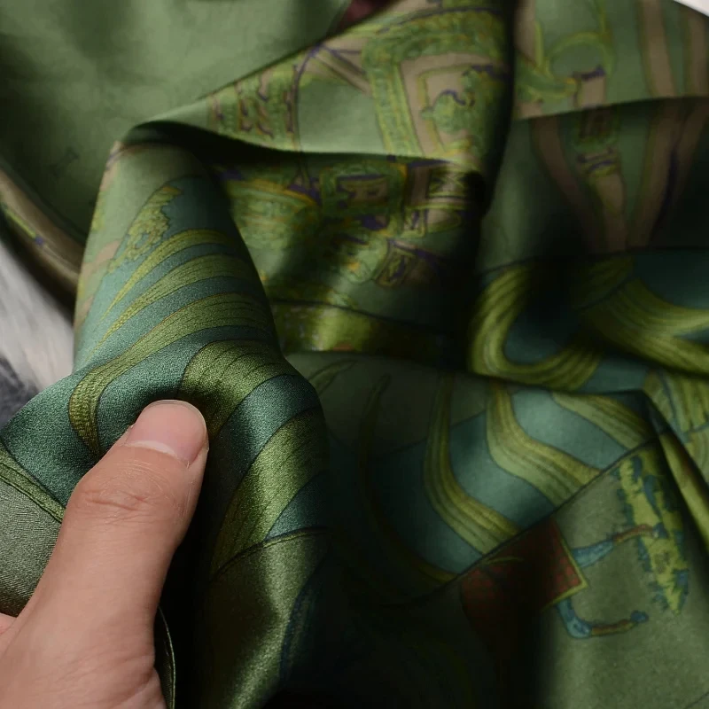 Luxury Green Print Square Scarf Simulated Silk Thin Satin Neck Scarf Elegant Ladies Professional Decorative Small Scarf 5