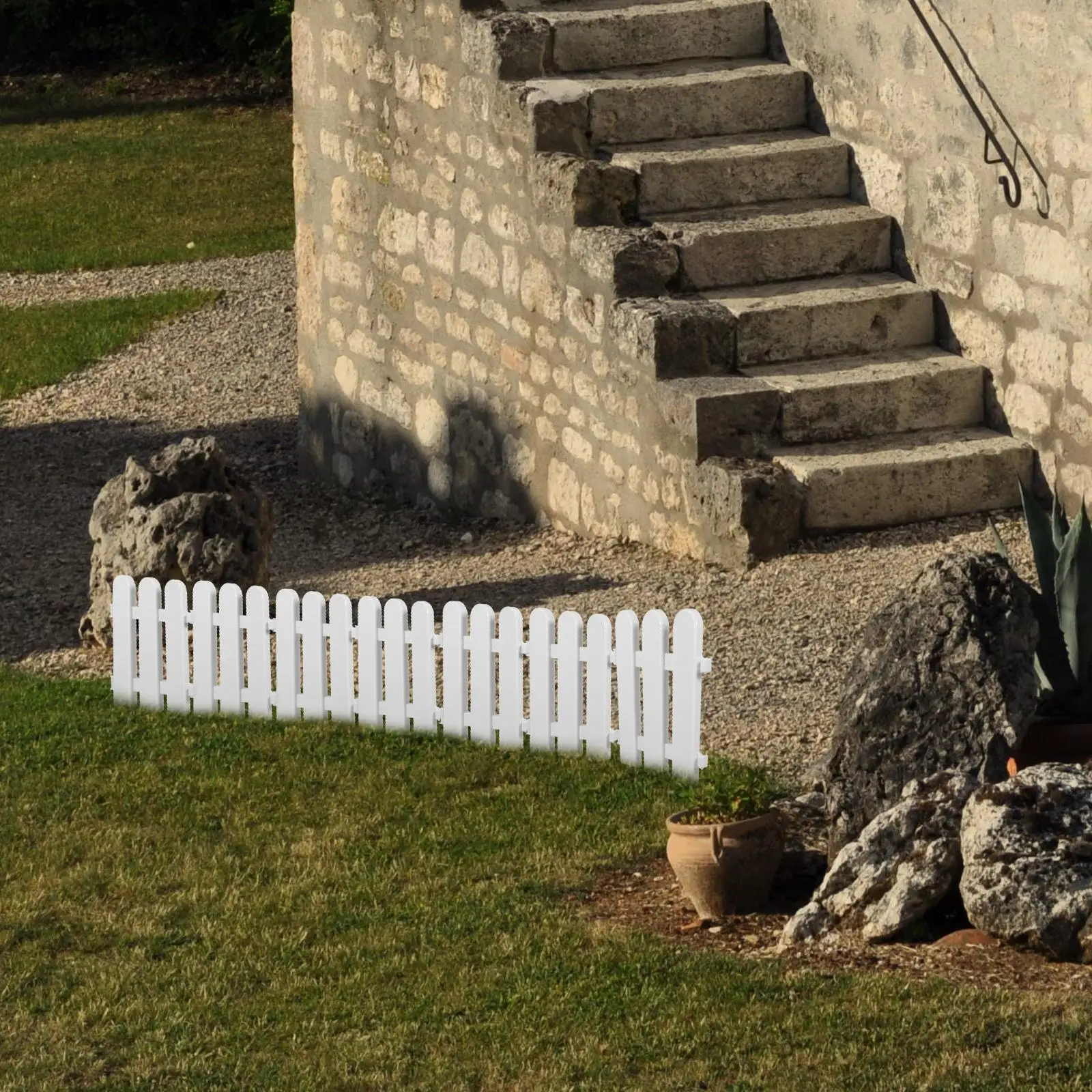 10 Pcs White Plastic Fence For Yard Decor Mini Landscape Fencing Christmas nament holiday display picket garden edge toy Garden