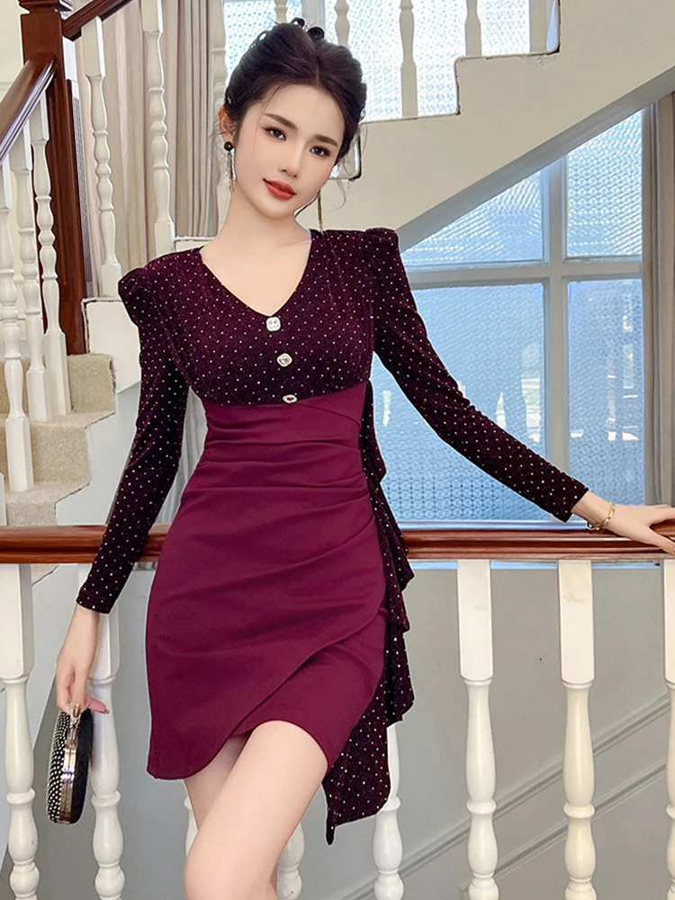 

New Fashion Vintage Sparkly Evening Short Dresses Women Clothes Elegant Luxury Sexy V-Neck Skinny Mini Party Dress Mujer Vestido