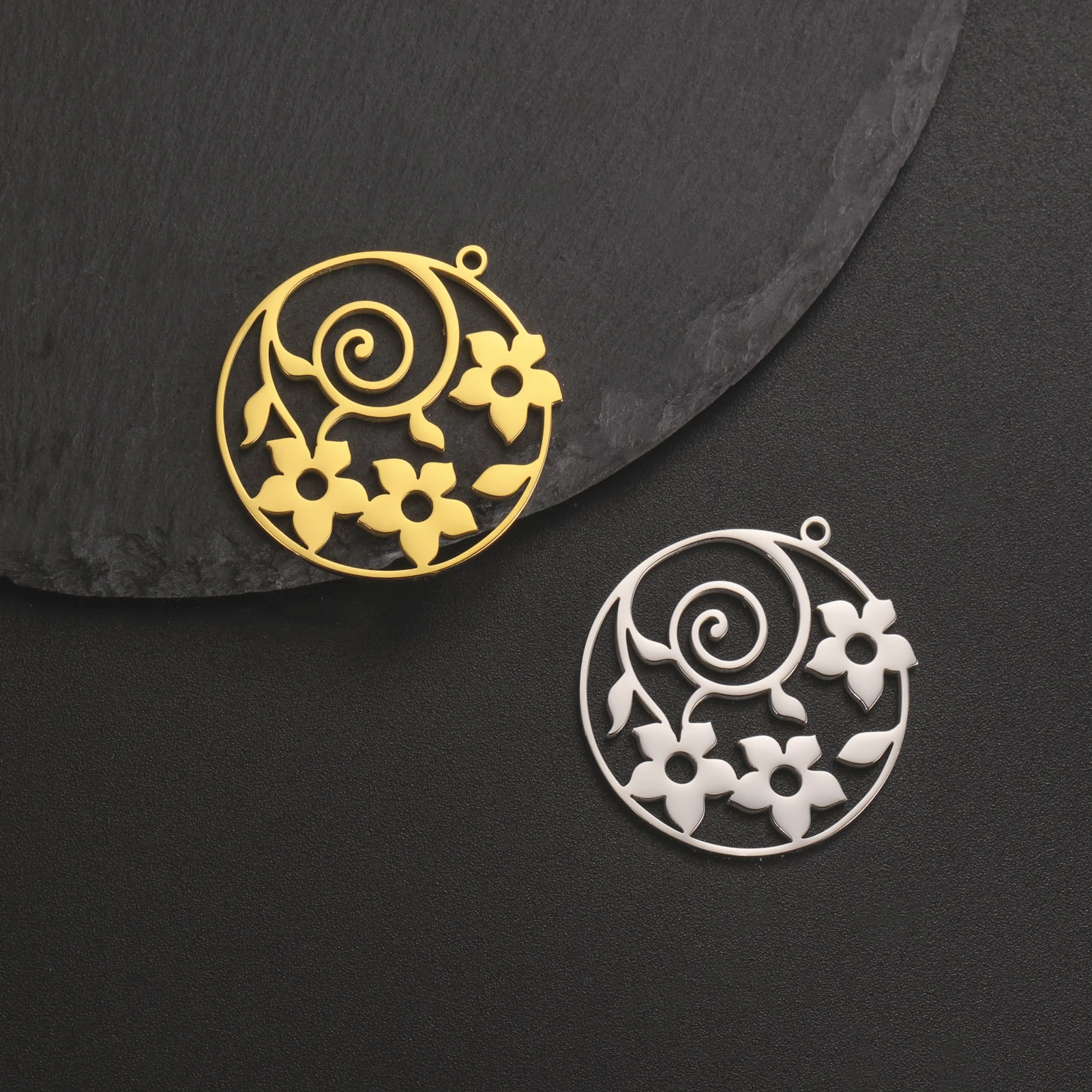 3 teile/los Mode Vortex Blumen Kranz Charms Für Halskette Ohrring Schlüsselbund, Der Edelstahl Anhänger DIY Schmuck Erkenntnisse