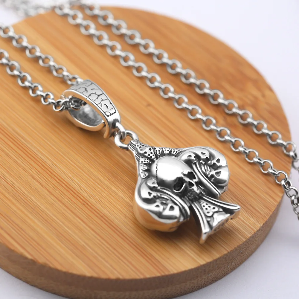 Retro spam heart -shaped skull pendant personality fashion men and women versatile necklace