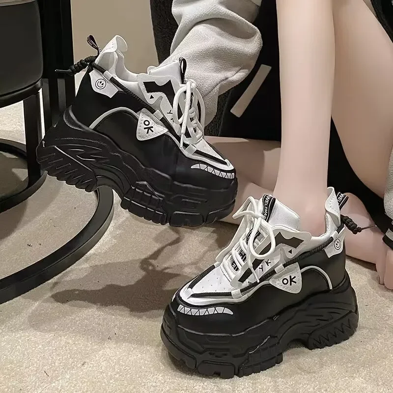 New Mixed Colors Ladies Platform Sneakers Outdoor Sports Shoes for Women Fashion Female Shoes Designer Ladies Vulcanized Zapatos