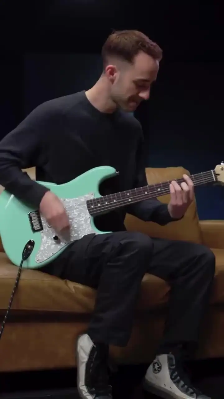 Электрогитара Surf Green ST красное дерево хамбакер
