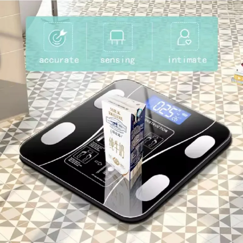 Bilancia pesapersone digitale wireless Fat Smart per il bagno, analizzatore di composizione corporea con app per smartphone e compatibilità Bluetooth._voghion.com
