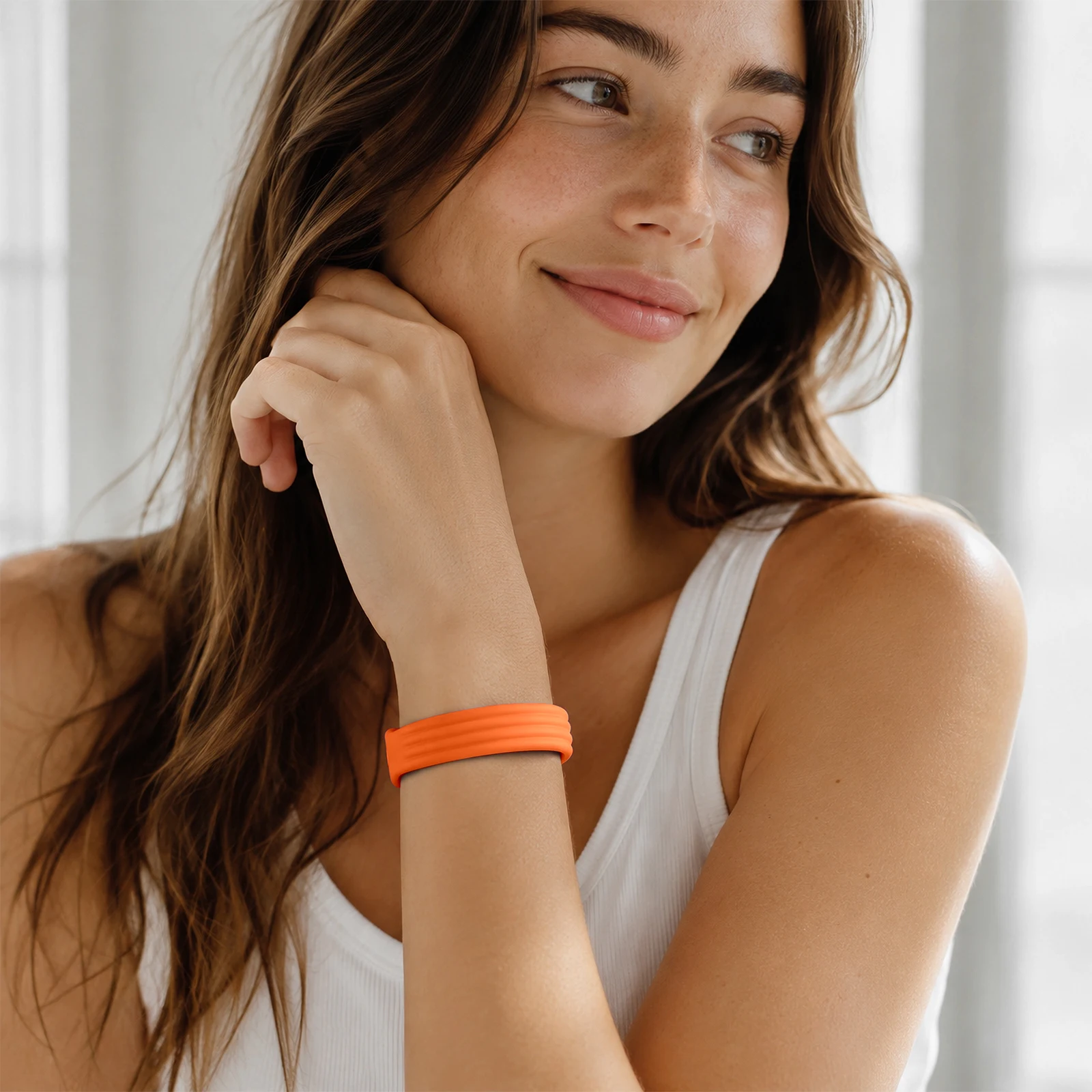 Chinber Active Loop Silicone Sport Strap - Adjustable Fitness Wristband