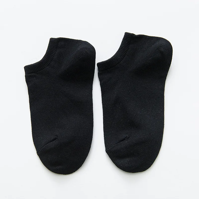 

Versatile Solid Color Short Socks in Spring and Summer Sports, Short Tube Towel Bottom Socks for Men and Women