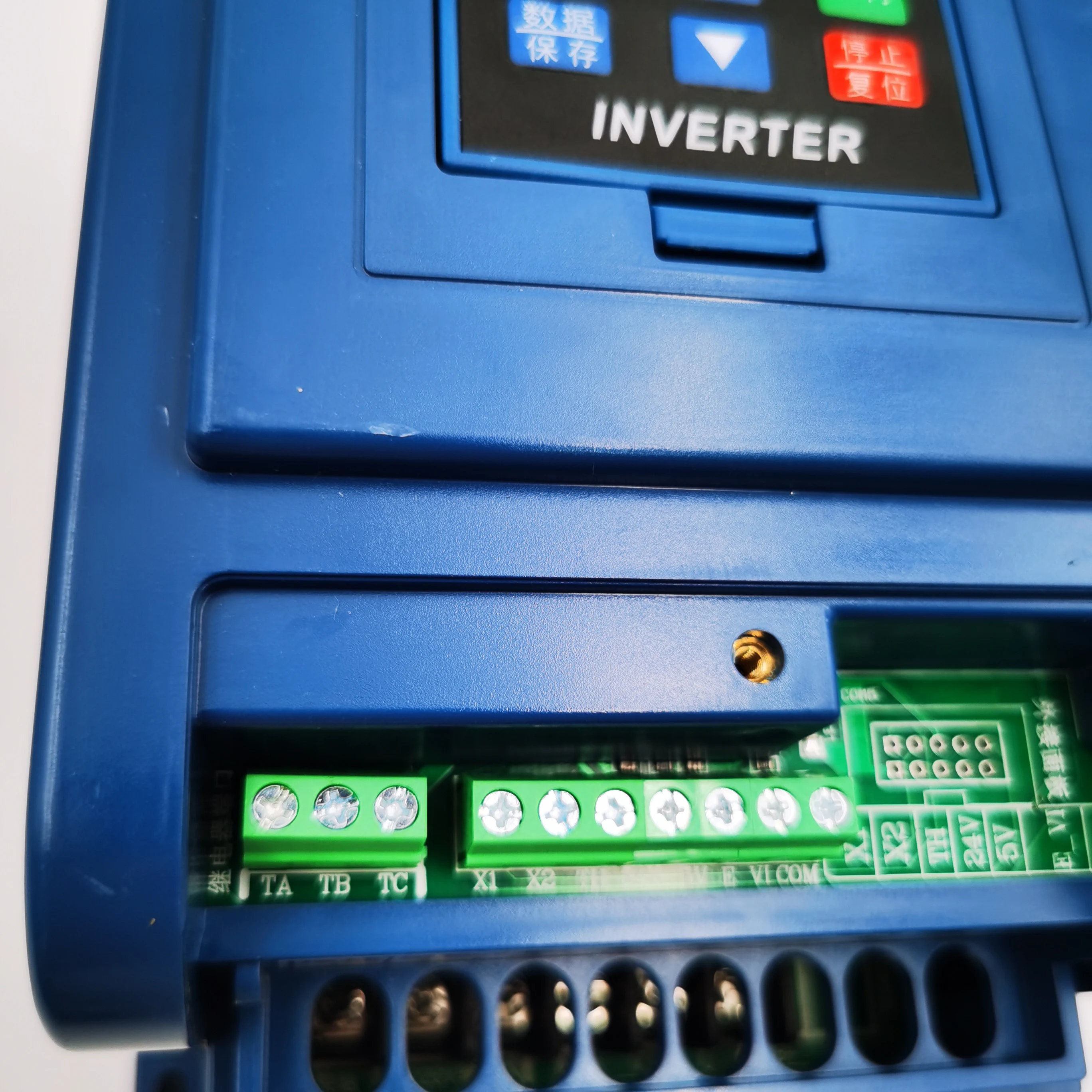 Water Pump Constant Pressure Water Supply Frequency Converter XSY-HY 0.75-1.5-2.2kw Universal 3-phases or single-phase Motor