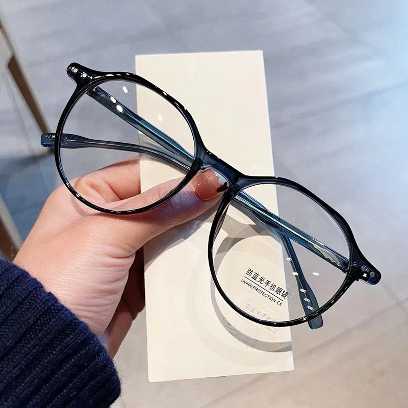 Blue Light Blocking Eyeglasses Frame Fashion Style Round Shape Glass Frames for Men Women TR90 Material Female Glass