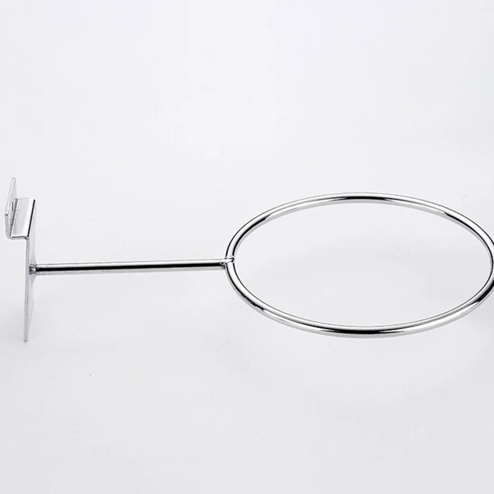 

Настенные держатели для баскетбольных мячей