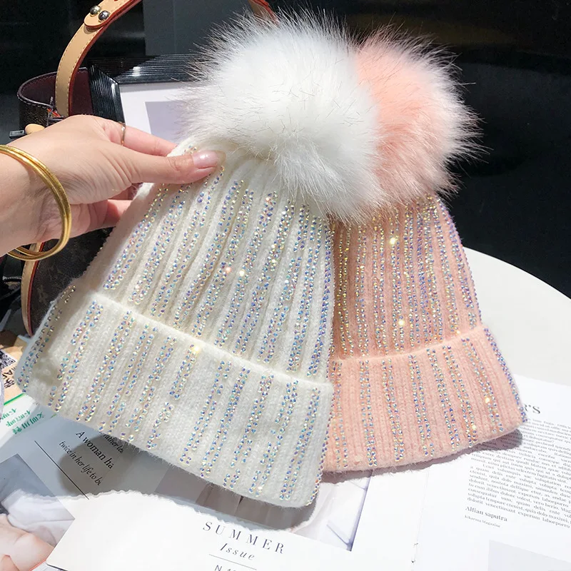 Women winter Beanie Fur ball Diamond Fashion warm knitted hat Shiny reflective beanie Outdoor warmth thick knitted hood 2022 2