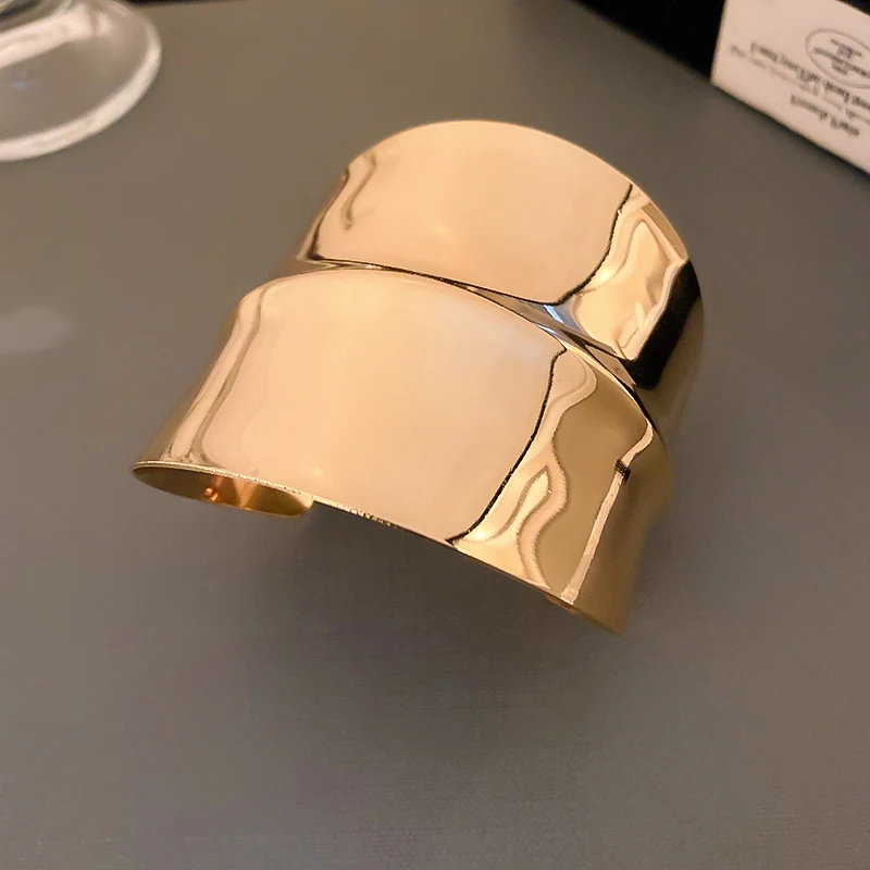 Geometric Alloy Bracelet for Women - Image 22
