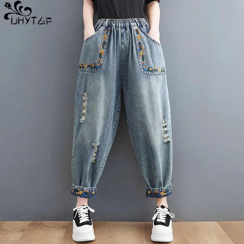 

UHYTGF Jeans Haren Pants Women Spring Autumn Vintage Loose Elastic Waist Embroidered Flower Holes Female Denim Nine Points Pants