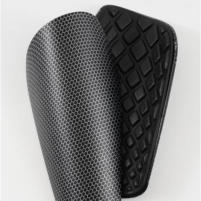 2x Soccer Shin Guards Comfortable Compact Outdoor Accessories Training Gear