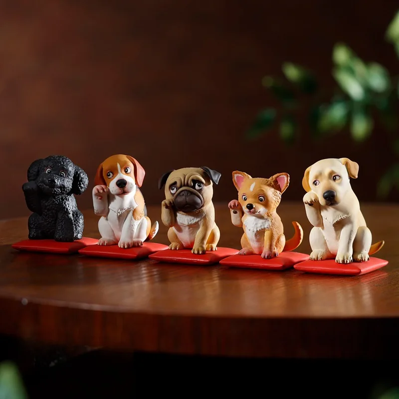 

Gashapon Lucky Dog 2 Black Poodle Pug Labrador Lucky Dog Action Figure Finished Product MODEL TOYS
