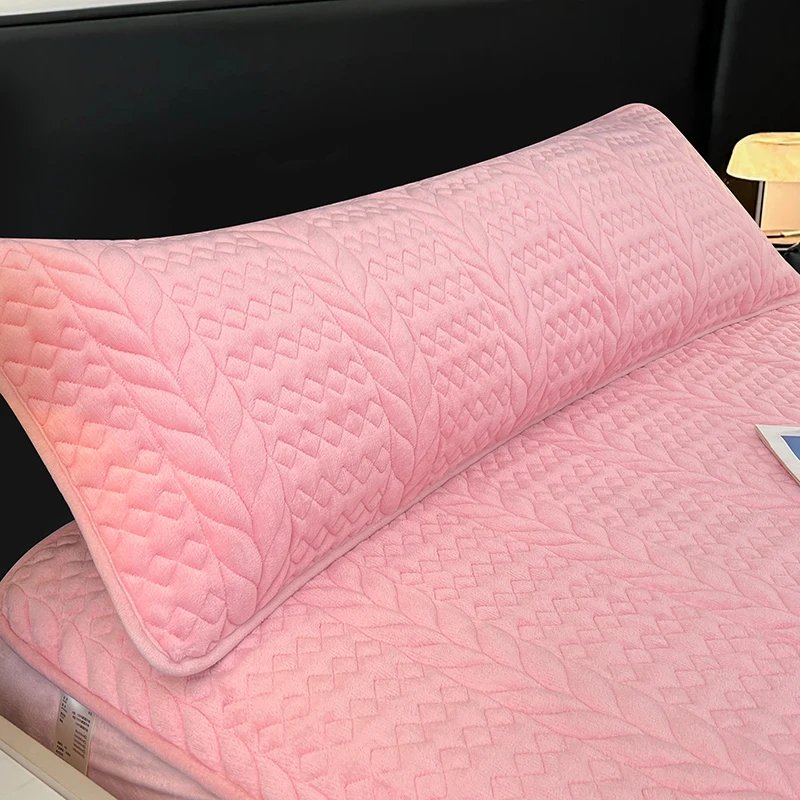 1 piece of light luxury solid color diamond-shaped plush pillowcase, couple long pillowcase (without core), comfortable bedding 6