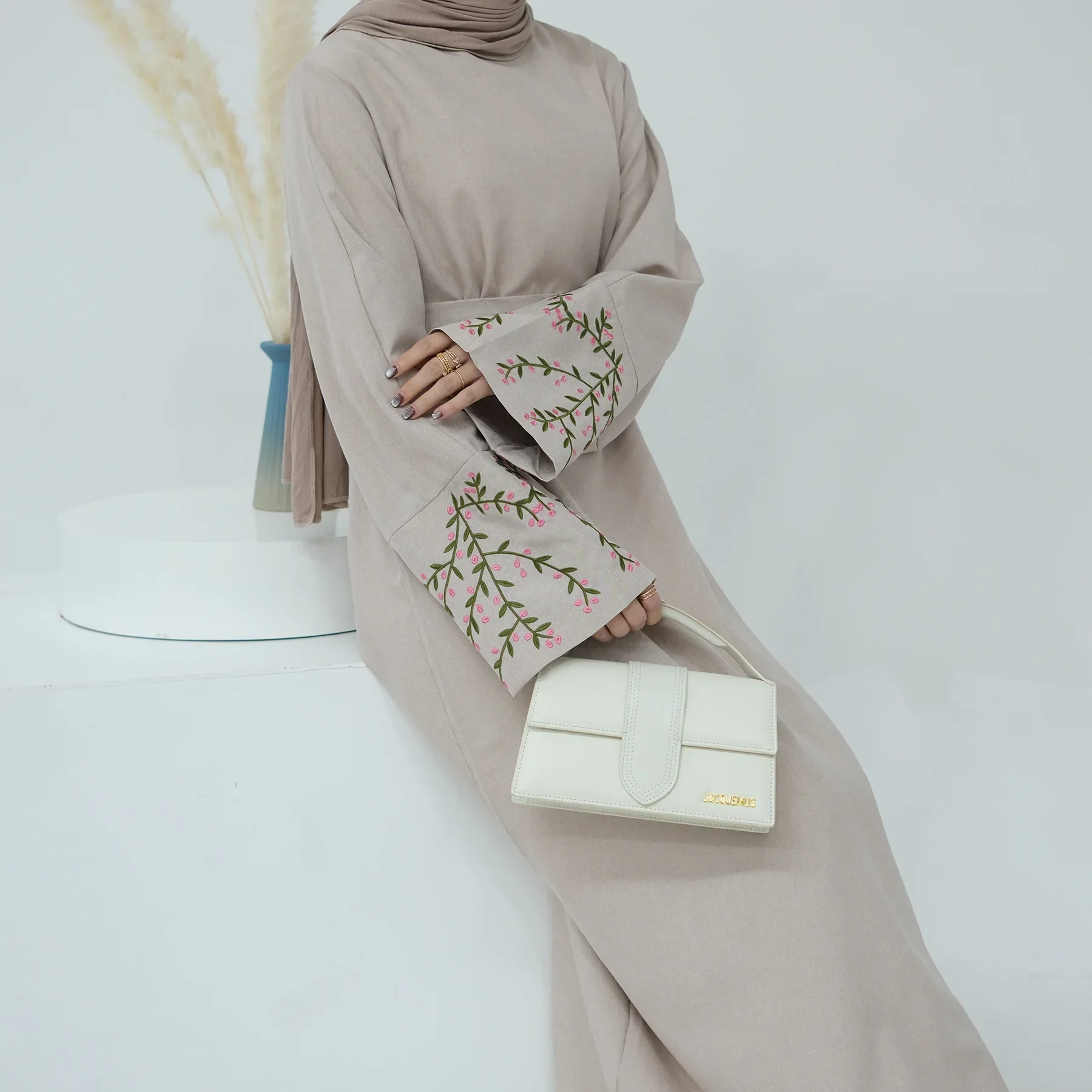 Flower Embroidery Linen Closed Abaya Muslim Dress Elegant Saudi Abayas for Women Dubai Eid Islamic Clothing Turkish Long Dresses