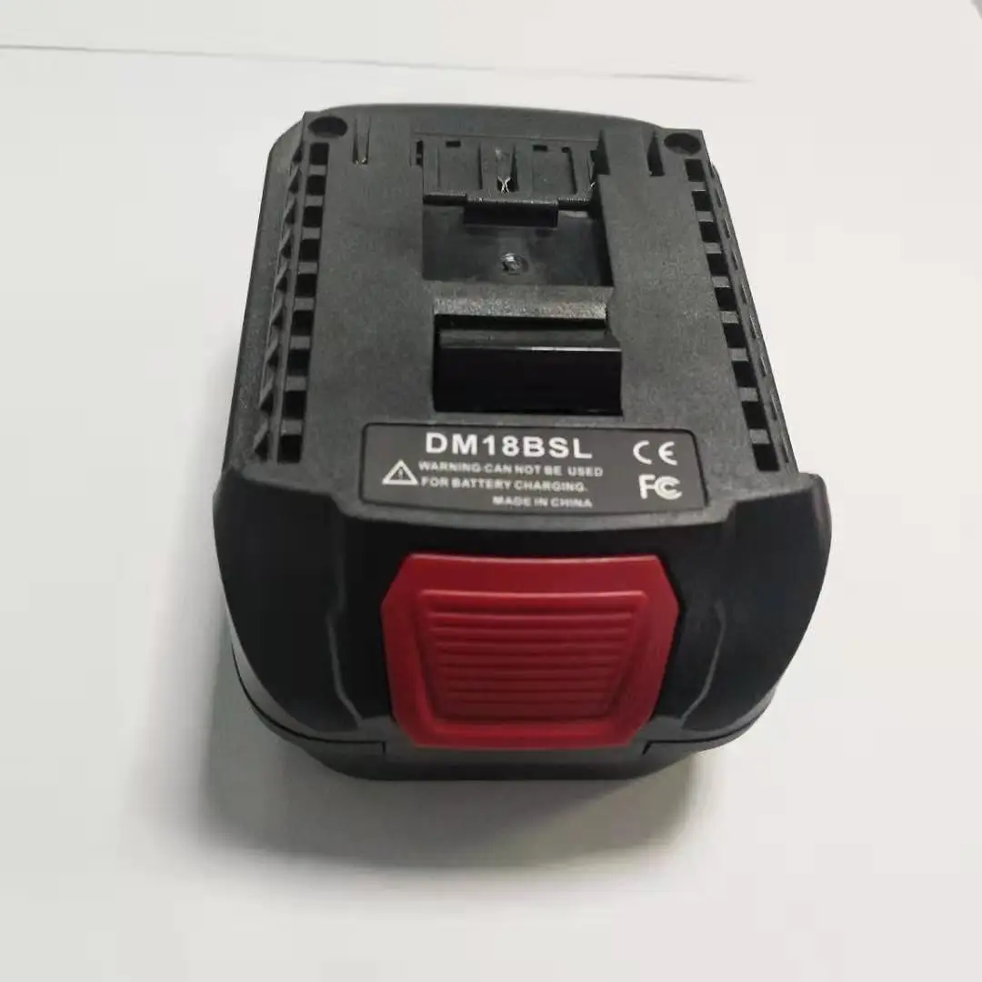 Рисунок 3 - Адаптер для аккумулятора Dewalt 20 в и milwaukee 18