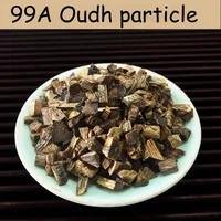 Oud - Bakhoor aromatisé infusé au parfum d'oud |   Copeaux de bois d'encens à l'arôme boisé chaud et laiteux |   Parfum de luxe arabe, particules d'agarwood naturelles 10-50g 5