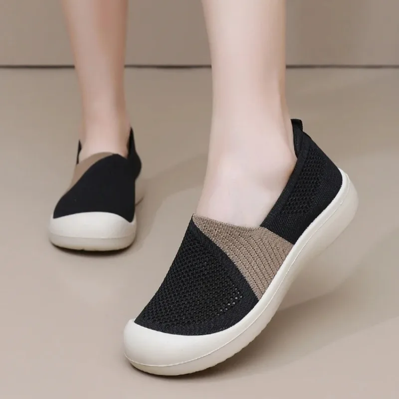 Summer New Comfort Casual Women's Mesh Shoes Fashion Soft Sole Breathable Hollow Out Lightweight Soft Bottom Flat Shoes