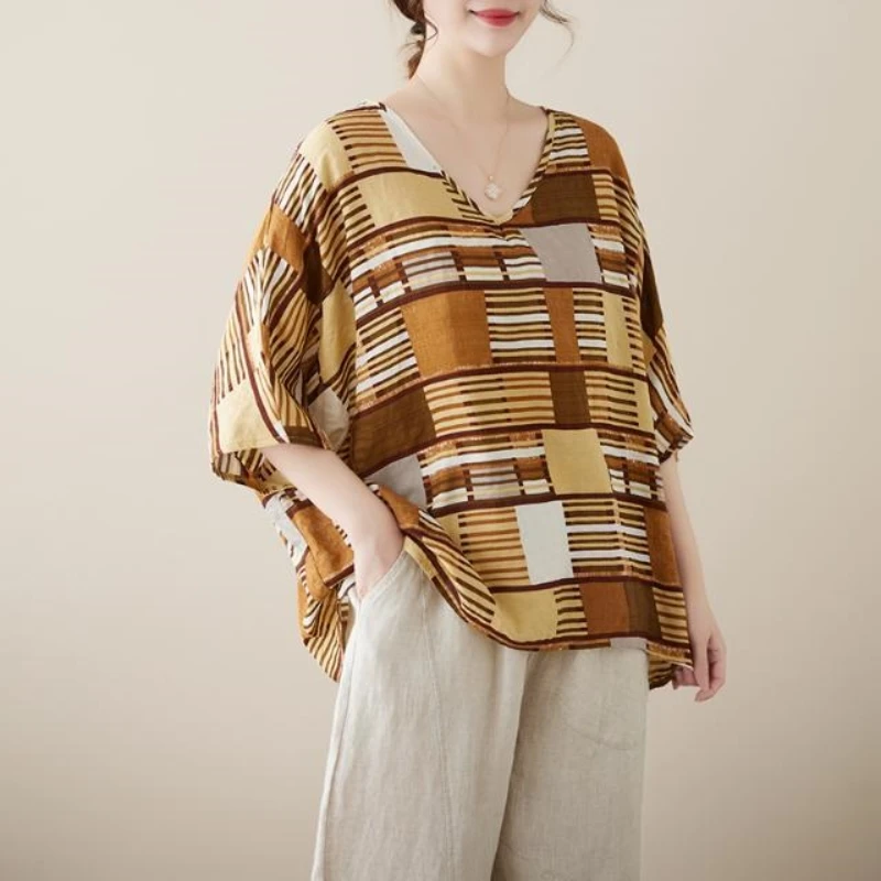 

2024 New Summer Vintage Elegant Fashion Casual Plus Sizehalf Sleevebatting Sleevev Collar Printed Plaid Women's T-shirt Top