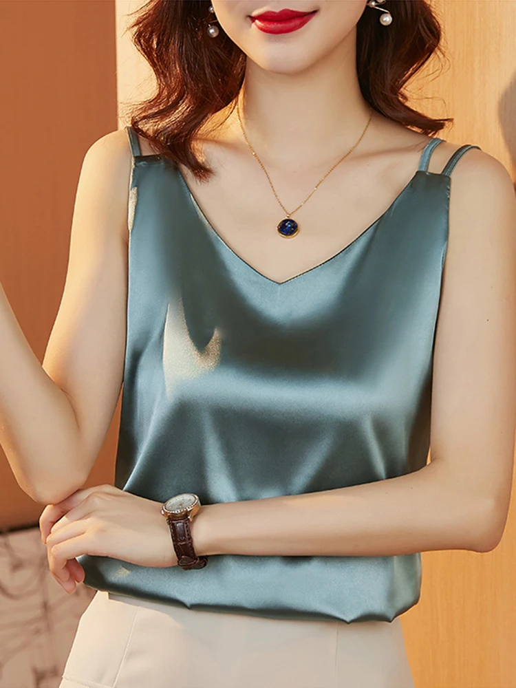 

2024 Sexy Satin Women Camis Sling Tank Tops Fashion Summer Ladies Spaghetti Strap Camisole Female Clothing Cropped