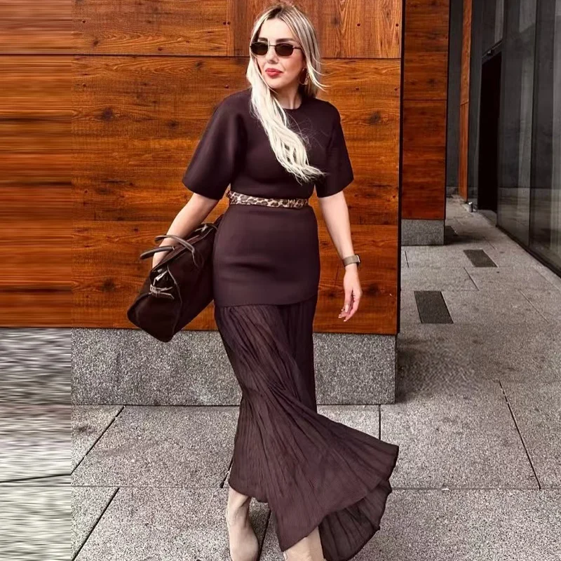 فستان نسائي بني مطوي من TRAF 2025، فستان صيفي كاجو...