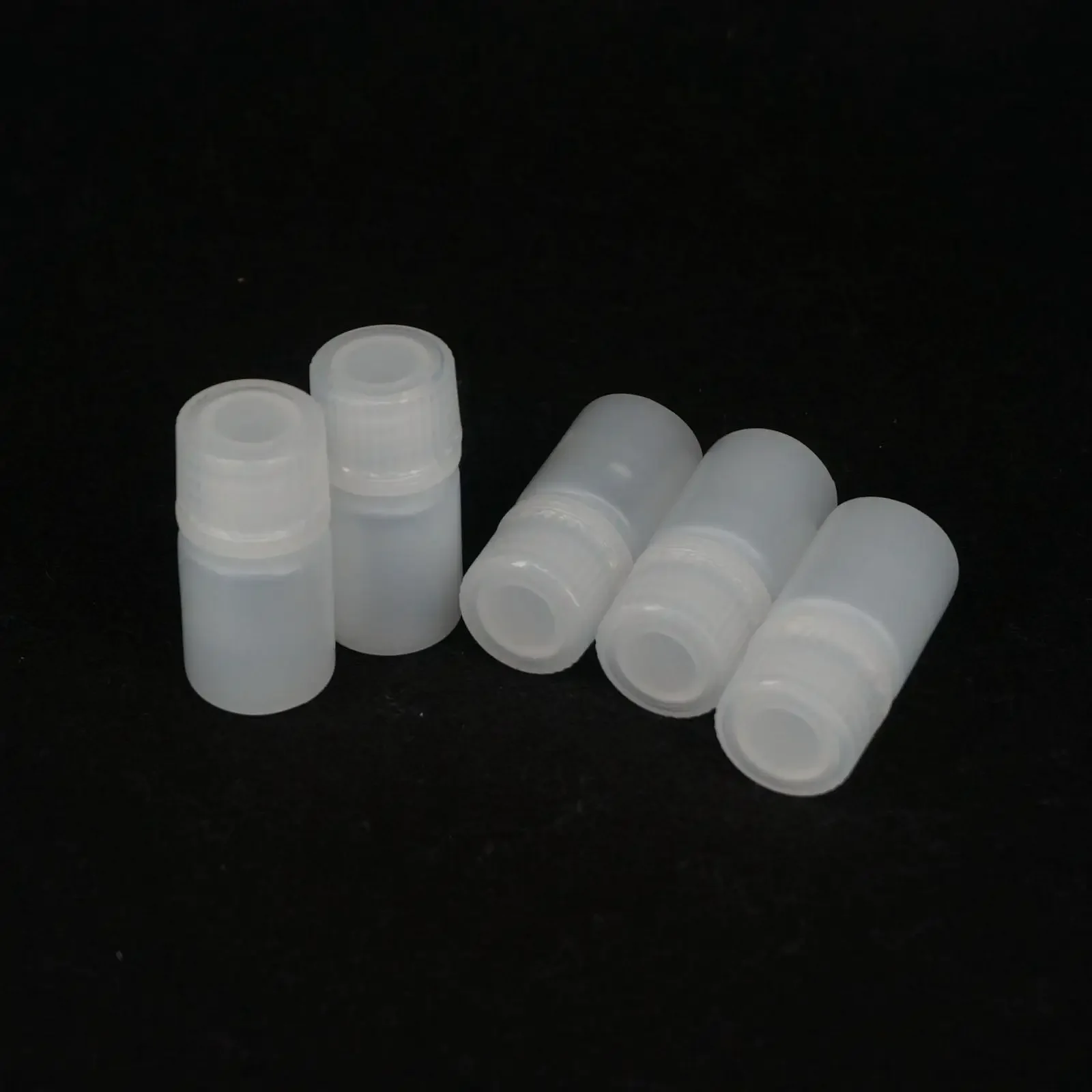 5PCS 5ml 10ml 15ml 30ml 60ml 125ml 250ml 500ml White PP Plastic Cylindrical Chemical Container Reagent Bottle