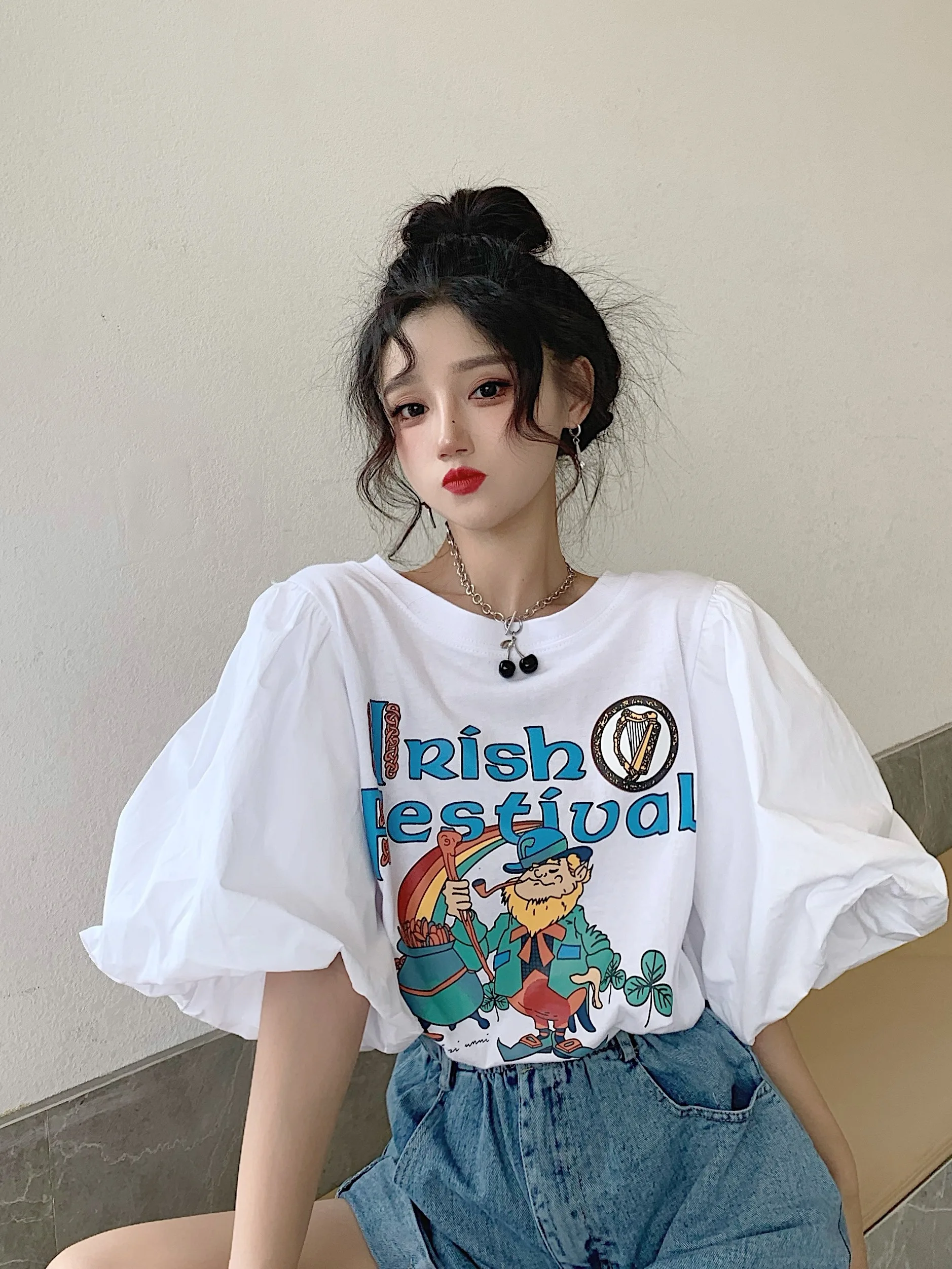 White ort Sve T-irt Women's Design Summer 2025 New Print Anti-Aging Lantern Bubble Sve Top Korean Sle Loose Fit 3