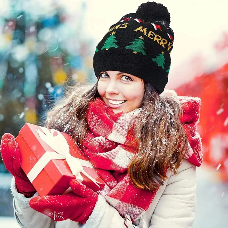 1pcsChristmas Hat Christmas LED Luminous Beanie Hat Knitted Winter Snow Christmas Party Gift for Adults and Children