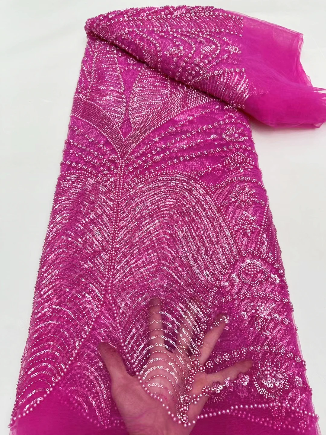 Рисунок 4 - Новинка 2024, африканская кружевная ткань с блестками